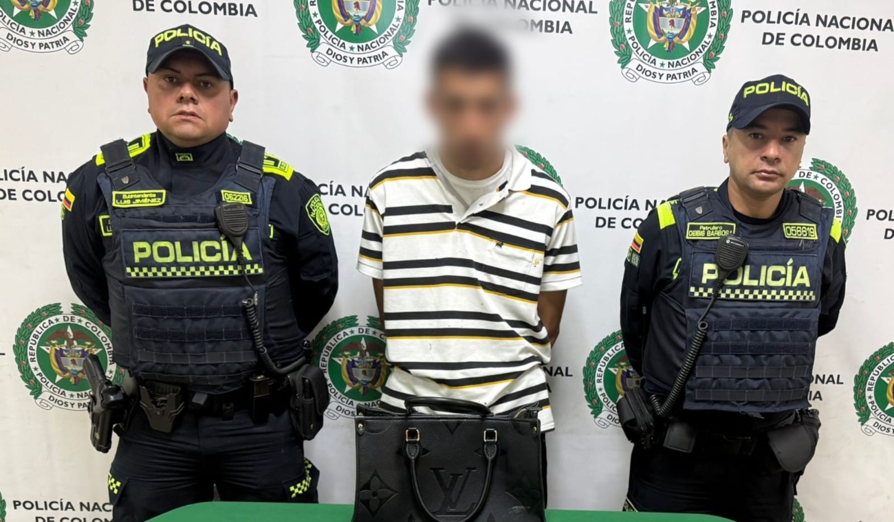 Policía frustró escape de hombre señalado de robar a una mujer en Fontibón